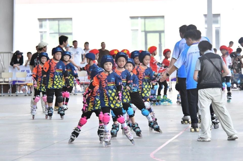 边疆民族体 边疆民族体