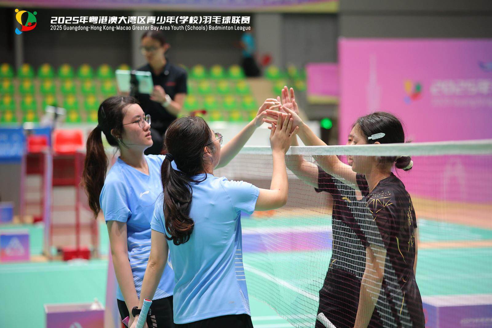 全面发展的 全面发展的